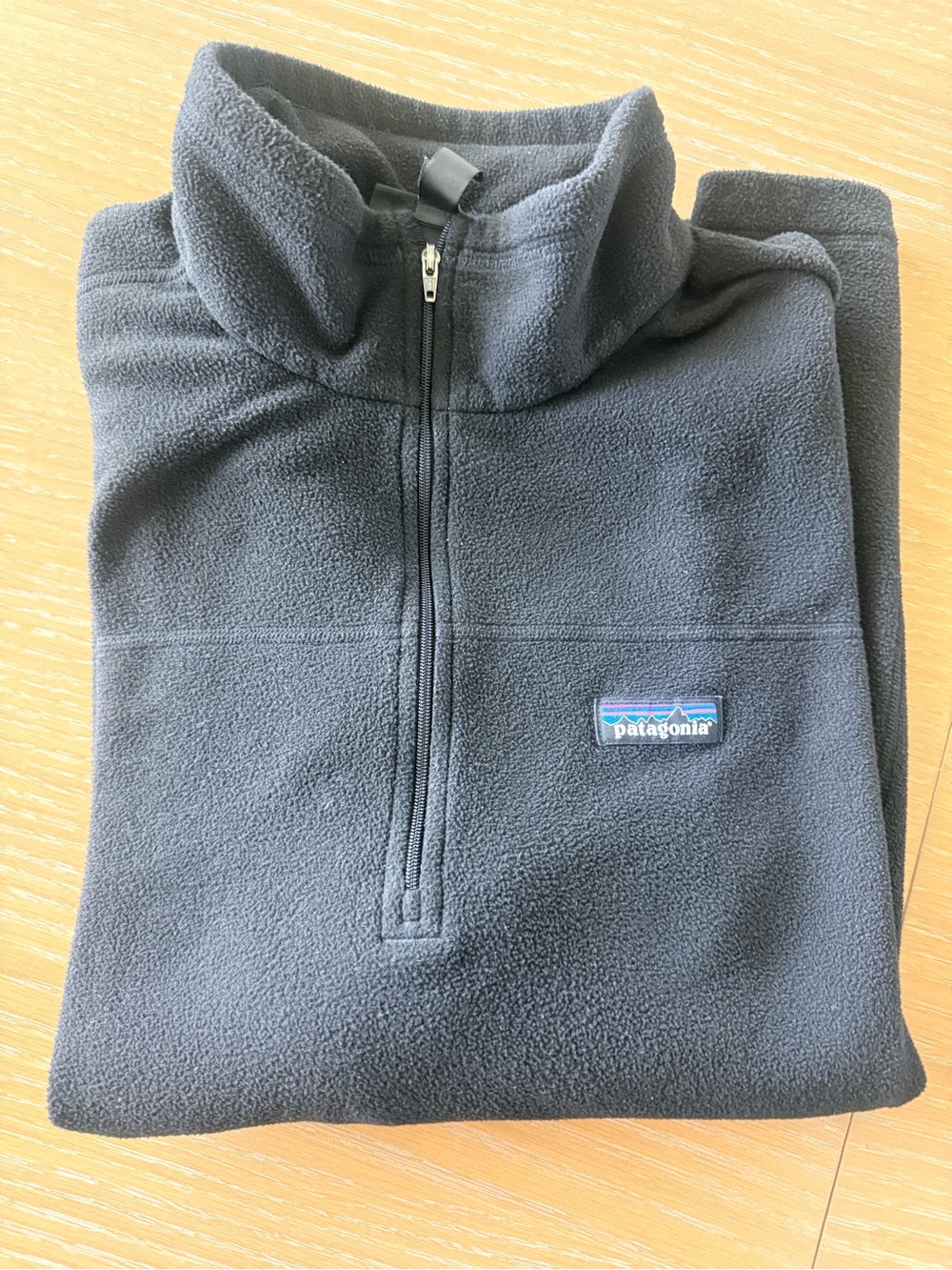 Patagonia Black Half-Zip Fleece Pullover